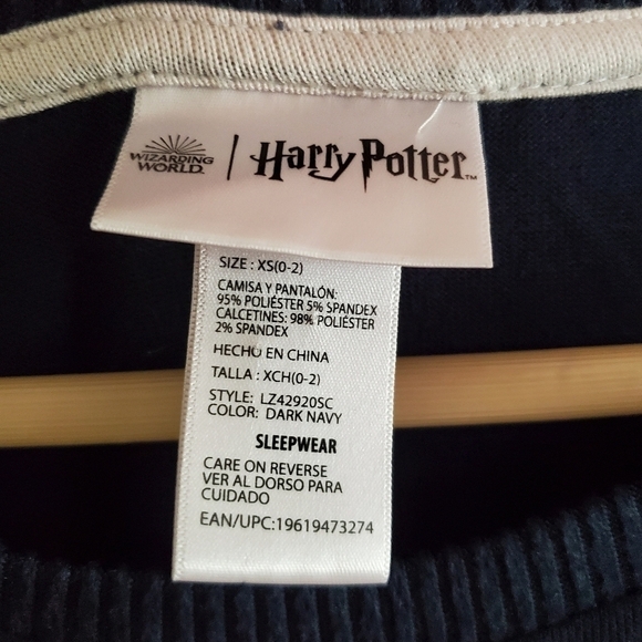NWOT Harry Potter long sleeve Women's Pajama top size XS - Picture 4 of 6